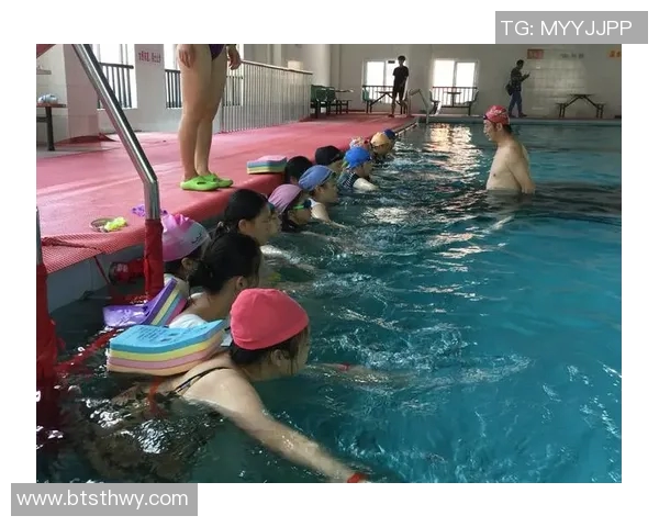 蛙泳技巧全解析从入水到出水的每一步骤详解与关键要点